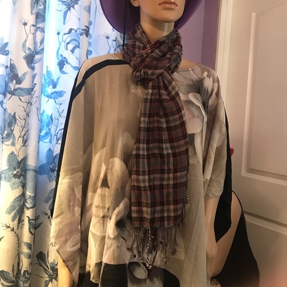 Accessories - Unbranded Multicolored Scarf